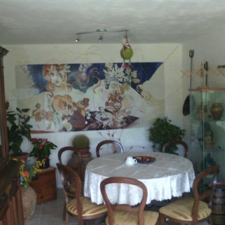 Il Cerchio Delle Fate Villa Torgiano Luaran gambar